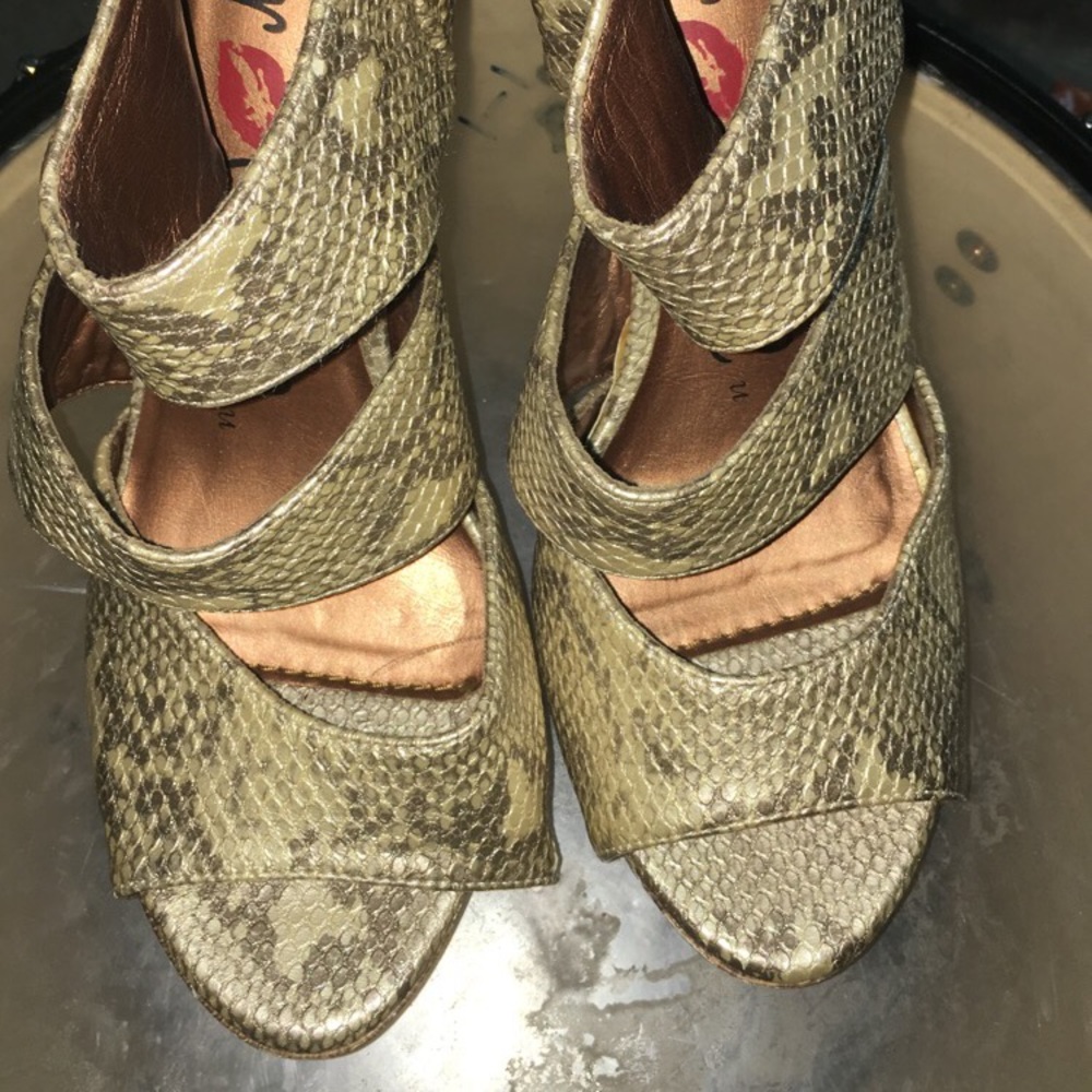 Alligator print heels